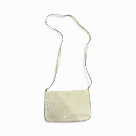 kate spade Handbags - KATE SPADE Chic Cream Crossbody Bag